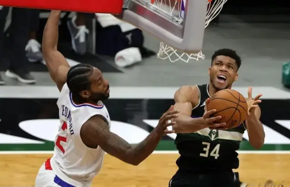 Clippers Rebuild Puts Leonard on Trade Radar